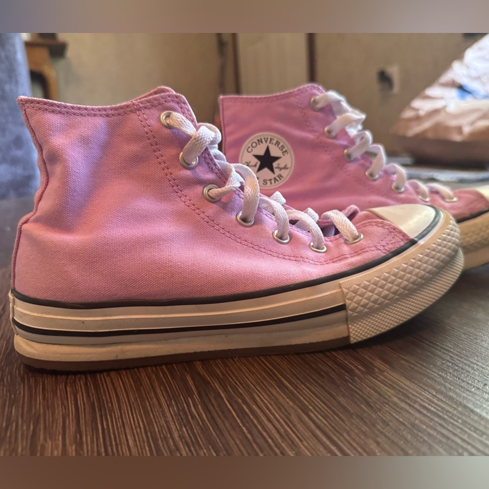 Pink/purple platform converse size 4y 6w